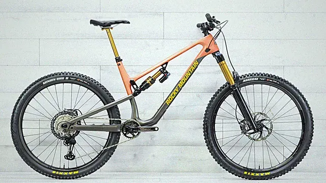 Rocky Mountain Altitude Carbon 90 Rally Edition Mountain Bike - 2022, X-Large